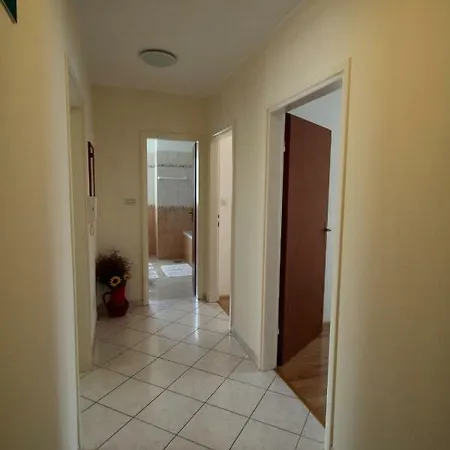 Apartment Apartman Ivanka Novigrad Istria